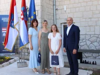nagrade-cingrija-ucenici-190626-26