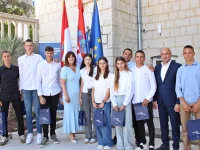 nagrade-cingrija-ucenici-190626-47