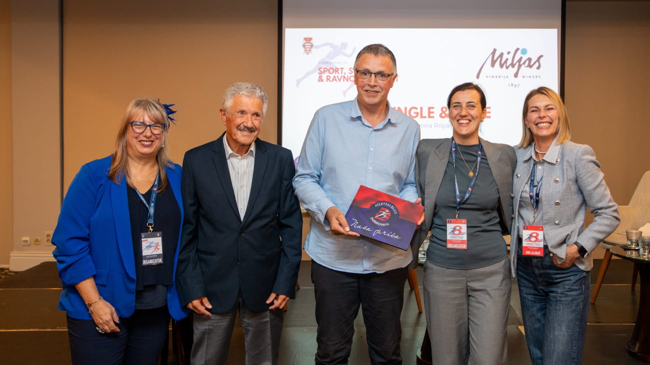 UZ KONFERENCIJU O SPORTU PREDSTAVLJENA MONOGRAFIJA „100 GODINA ATLETSKOG KLUBA DUBROVNIK“ 