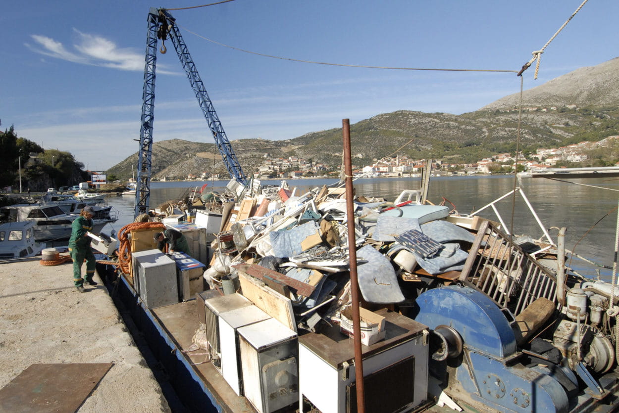 RASPORED ODVOZA GLOMAZNOG OTPADA S ELAFITA ZA OŽUJAK 2026. GODINE