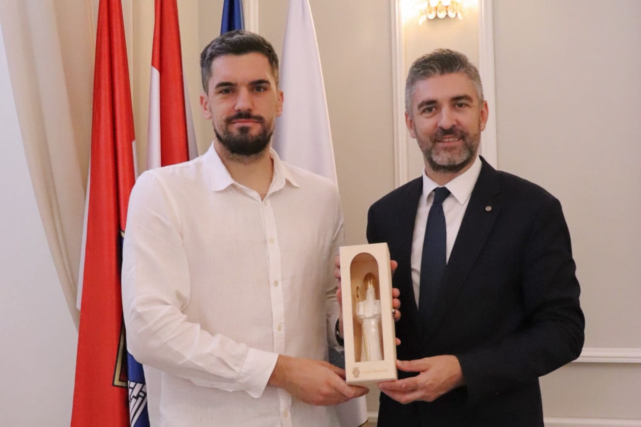 GRADONAČELNIK FRANKOVIĆ PRIMIO PETRA DUBELJA