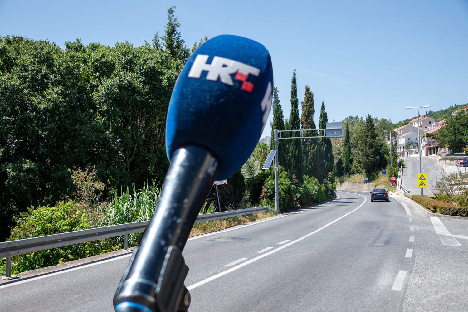 HRT-OV KUPUS UNIO NEMIR MEĐU ŽUPLJANE