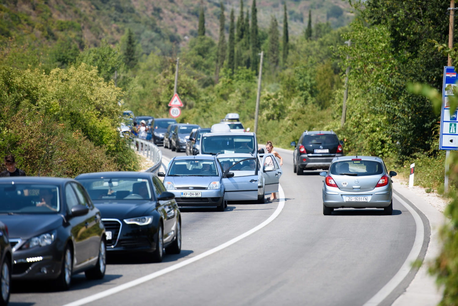 TREĆA TRAKA DO KARASOVIĆA, SAD ĆE, SAMO ŠTO NIJE