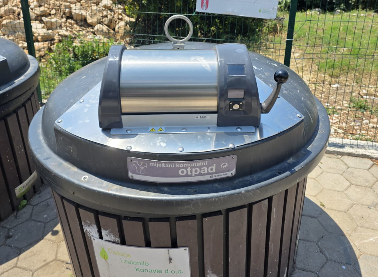 ZAPOČELA UGRADNJA OTPADOMJERA NA SPREMNICIMA U OPĆINI KONAVLE