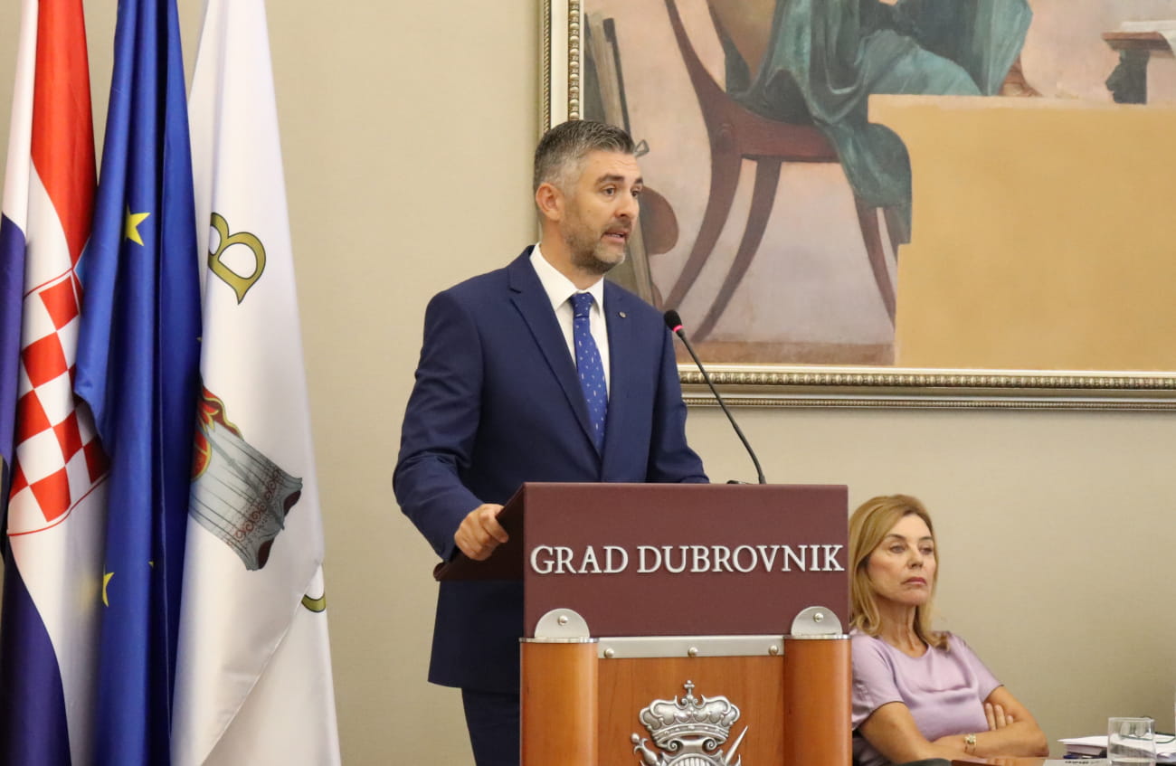 FRANKOVIĆ: NE POSTOJE NIKAKVA STEČENA PRAVA, ON ŠTO JE GRAĐEVINSKO MOŽE POSTATI „ZELENO”