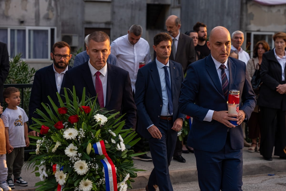 mokosica polaganje vijenaca 101026 tjedni