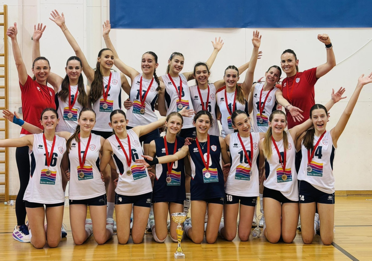 GRADONAČELNIK FRANKOVIĆ ČESTITAO ODBOJKAŠICAMA NA SREBRU S PH