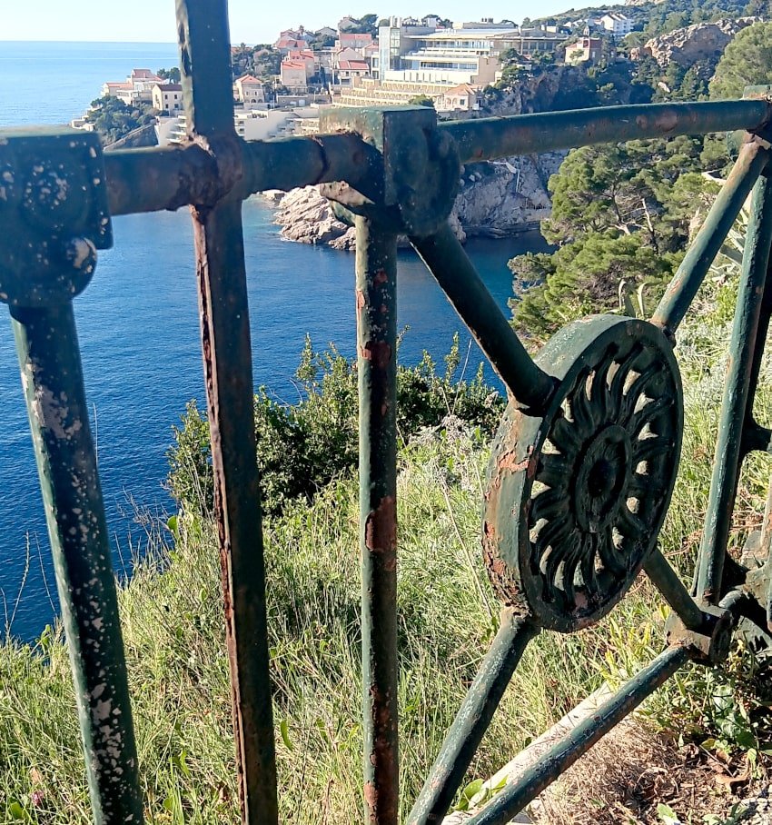 ograda dubrovacko sunce 010126 2 min