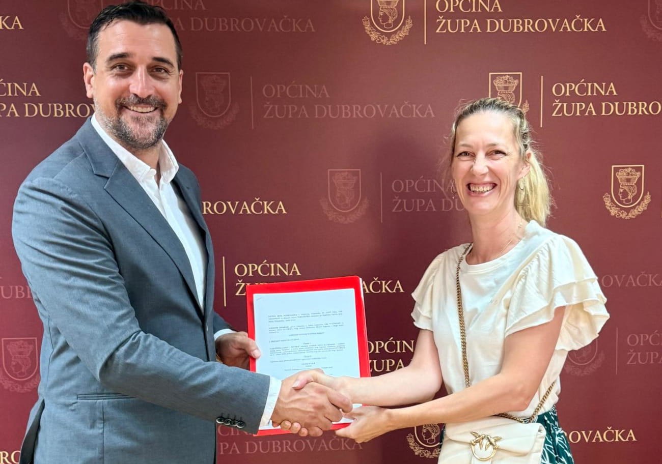 POTPISAN UGOVOR ZA IZGRADNJU NOVOG IGRALIŠTA U PARKU STRIJEŽICE