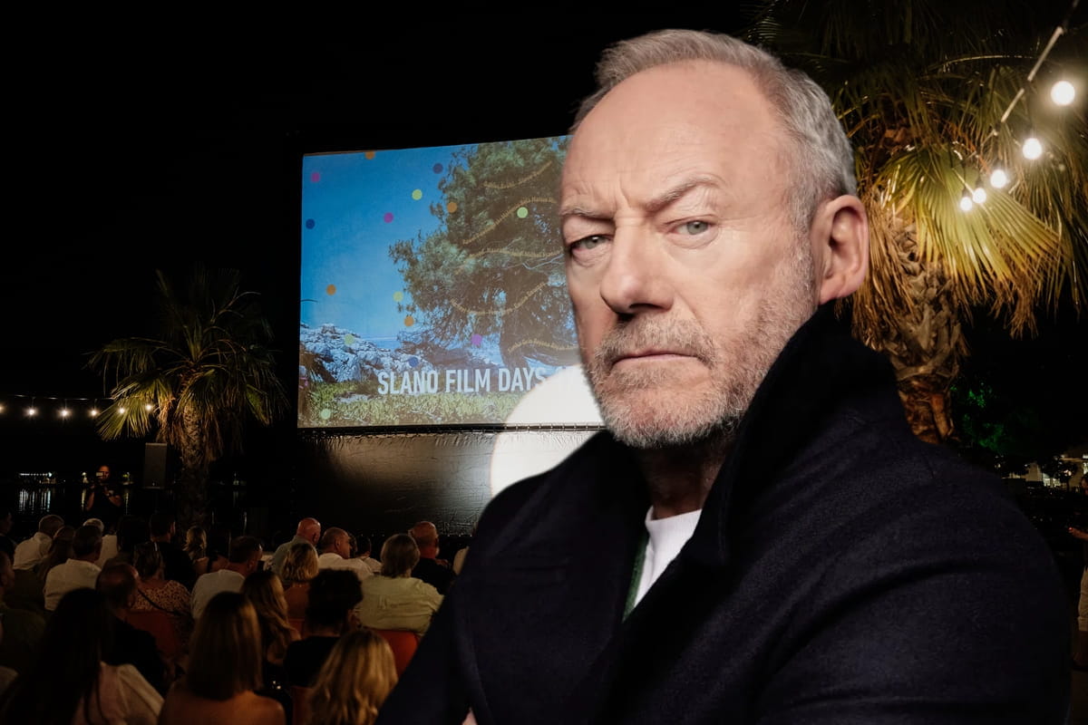 LIAM CUNNINGHAM DOLAZI U SLANO