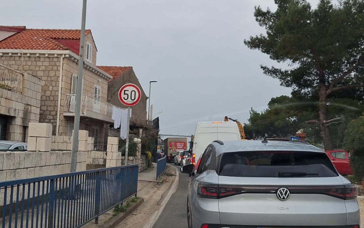 FRANKOVIĆ: RADOVI U SUSTJEPANU TREBALI BI BITI GOTOVI DO USKRSA, ALI NI JA NE VJERUJEM IZVOĐAČU