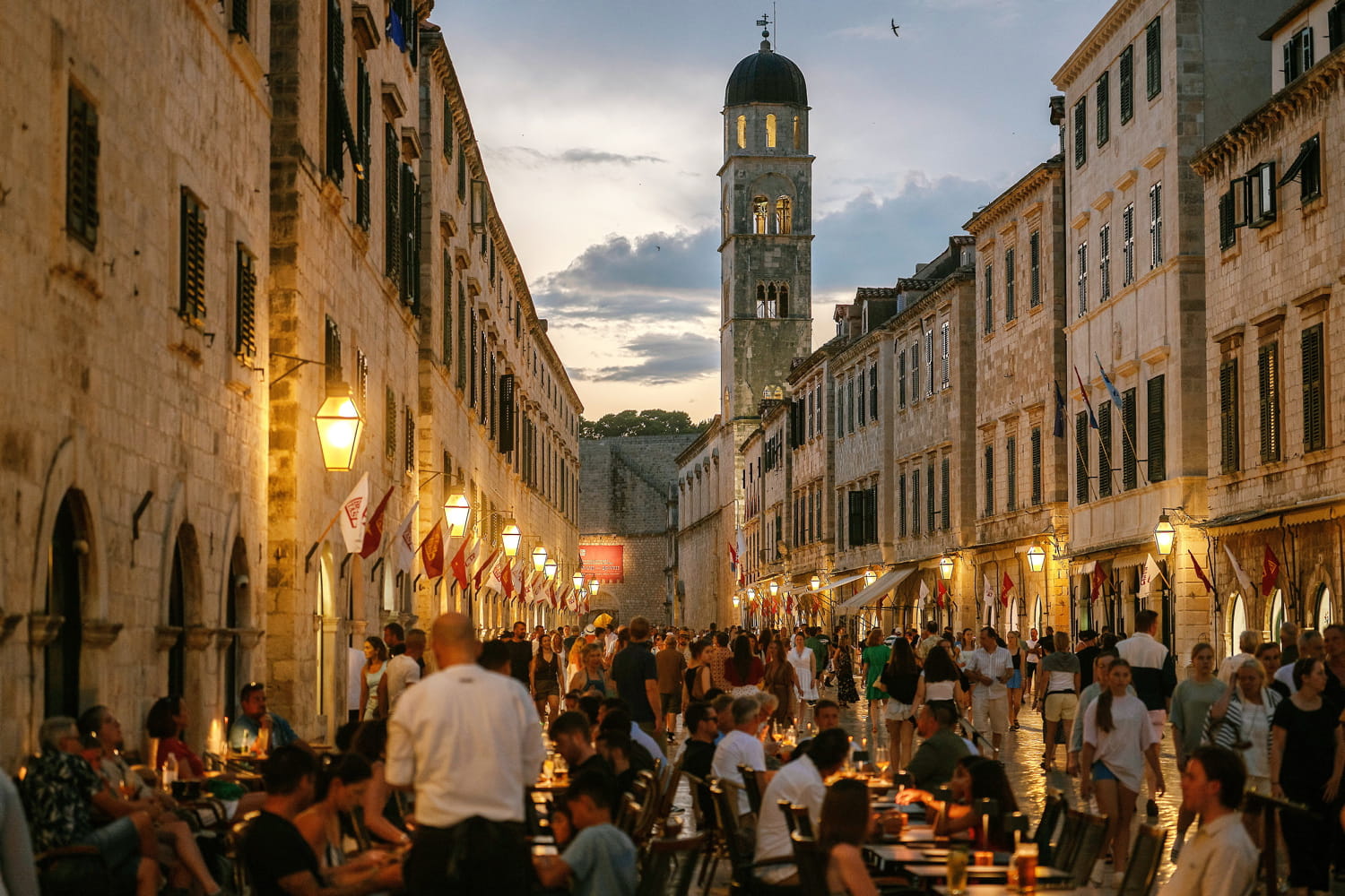 DUBROVNIK DOŠAO DO DVA MILIJUNA NOĆENJA NA ISTI DATUM KAO I PRETHODNE DVIJE GODINE