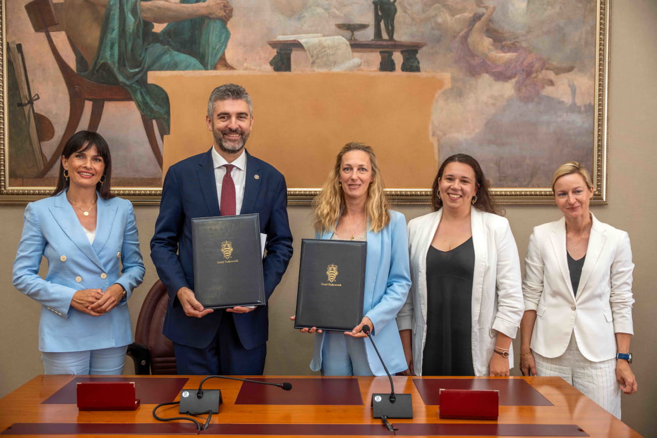 VRATIT ĆE SE STARI SJAJ ULICI UZ POSAT