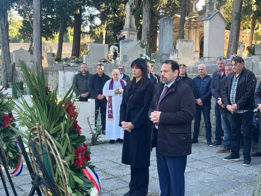 dan logorasa vijenci 141225 4