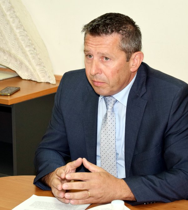 djurolonza050322