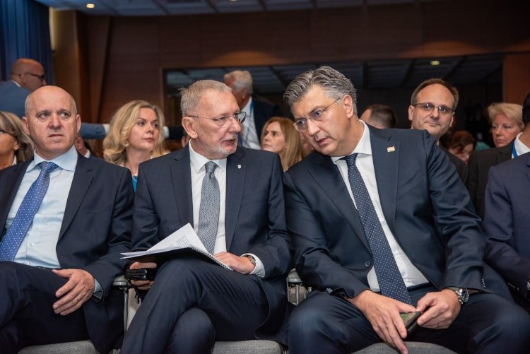 du forum7 080723 min