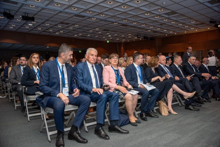 du forum8 080723 min