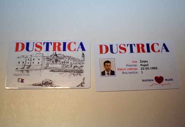 dustrica2