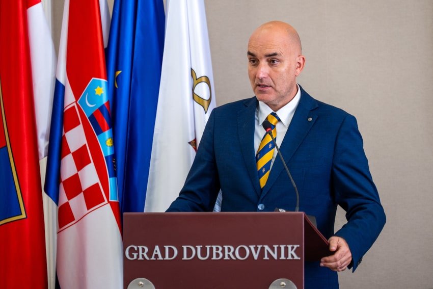 marko potrebica 16112 min