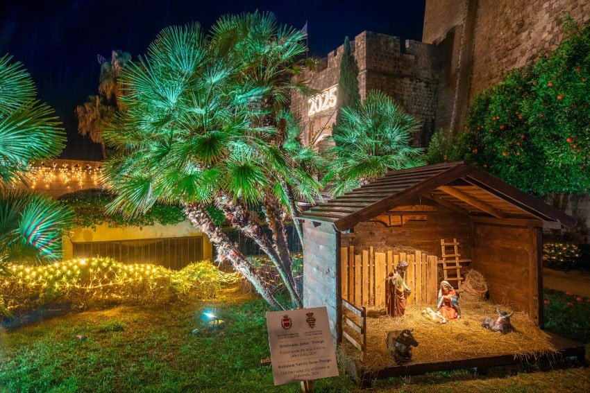 napuljske jaslice 251224 4 min