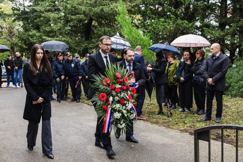 polaganje vijenaca bosanka tjedni 151125