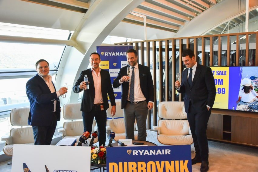 ryanair dubrovnik5 291123 min