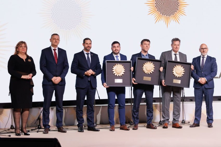 sampionske nagrade suncokret 011223 min