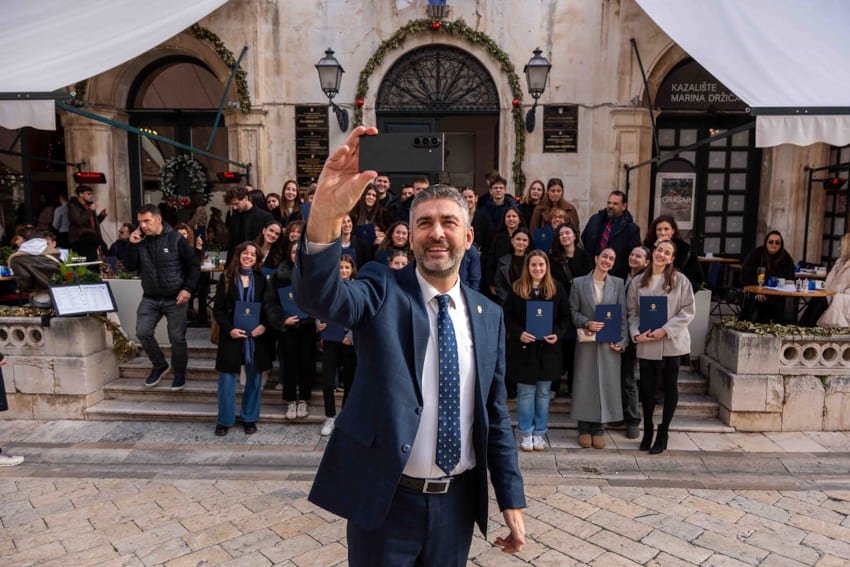 stipendije tjedni 030126