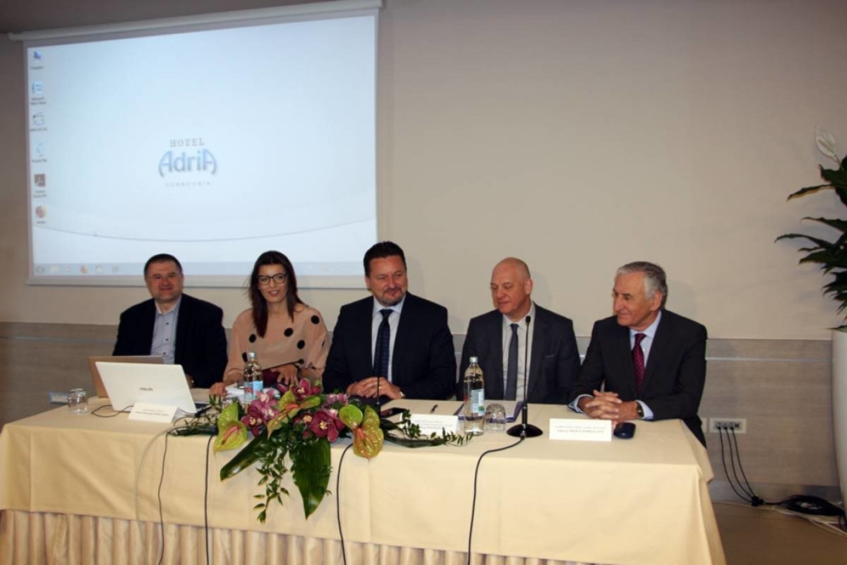 Poslovi Ureda državne uprave prepustit će se županijama