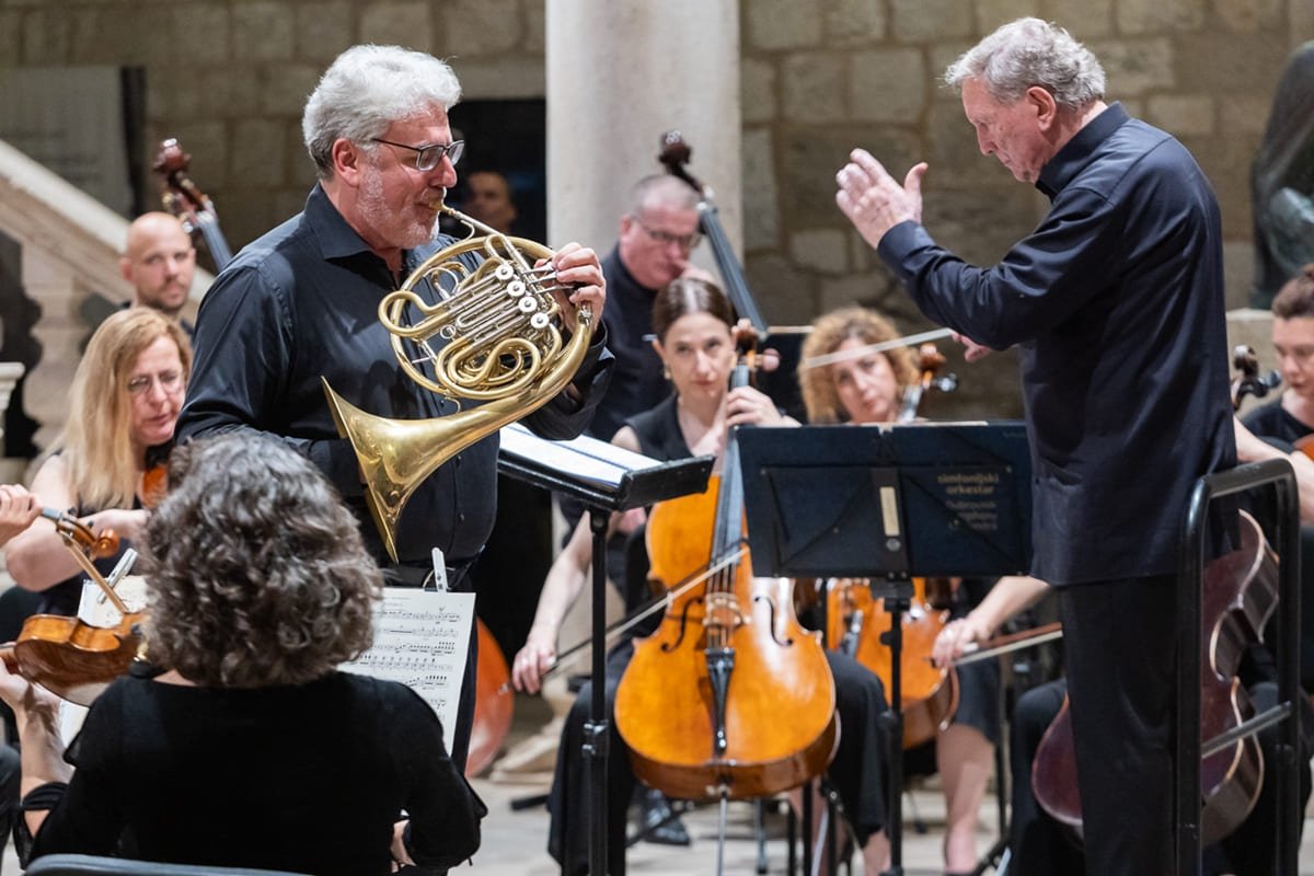 HORNIST RADOVAN VLATKOVIĆ NASTUPIO UZ DSO