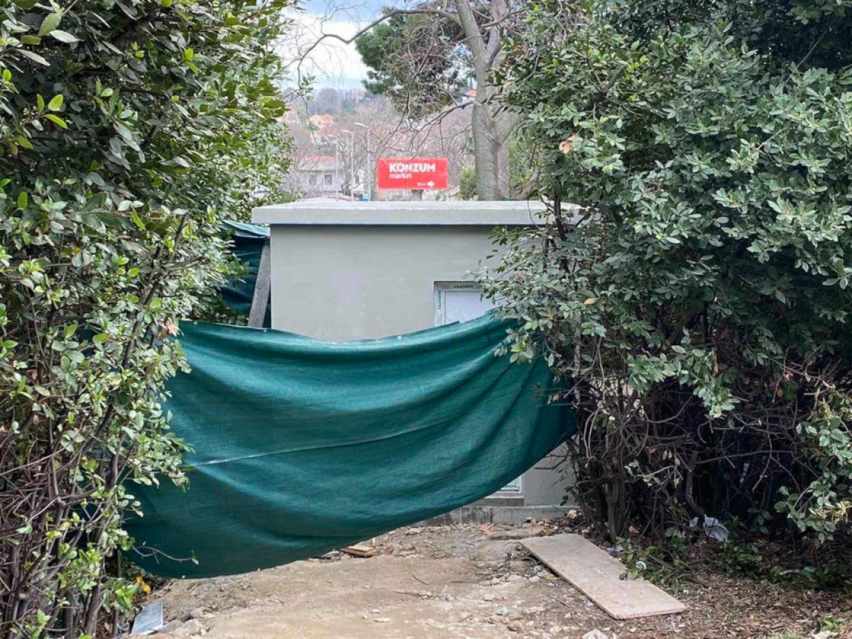 Građevinska inspekcija utvrdila da je Laus centar legalno izgradio kućicu, gradonačelnik Franković konsterniran