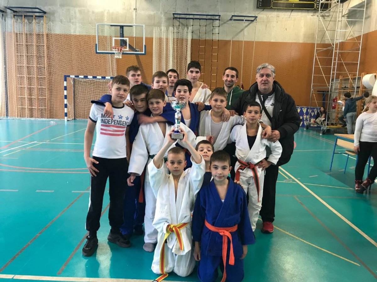Judo: Učenici OŠ Mokošica treći put županijski prvaci