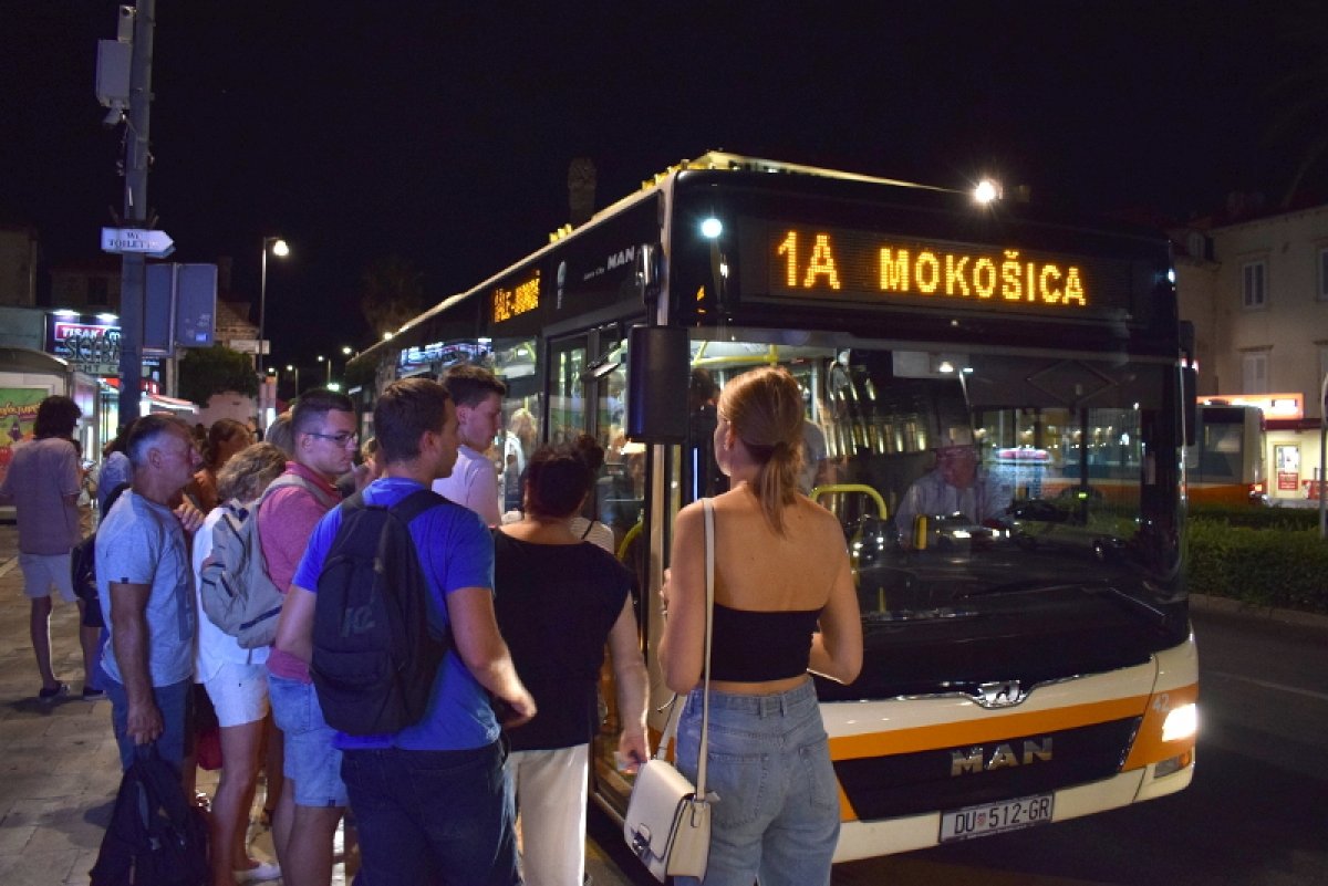 Laku noć, od ponedjeljka Libertas opet reducira linije