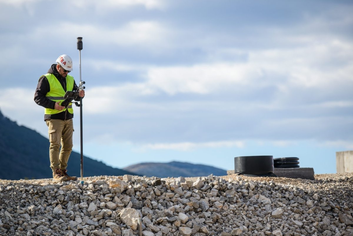 HOĆE LI SE RAZMATRATI DRUGA TRASA NOVE PELJEŠKE BRZE CESTE?
