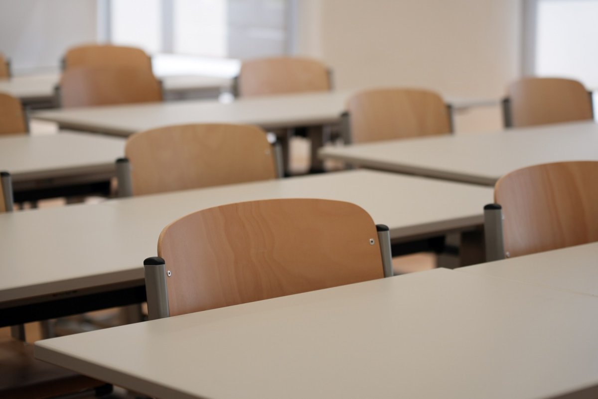 1,3 MILIJUNA EURA BESPOVRATNIH SREDSTAVA ZA PROJEKT GRADA DUBROVNIKA POMOĆNIKA U NASTAVI