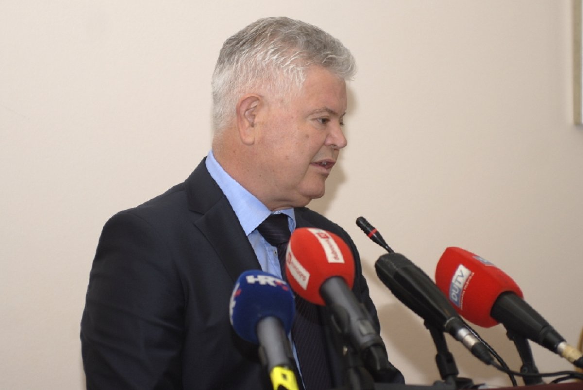 Vlada stoji uz „lex Vlahušić“