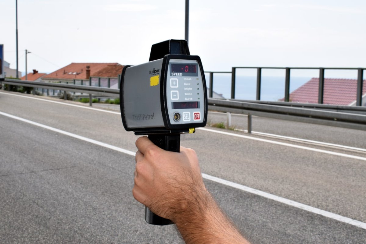 DO 12. TRAVNJA POLICIJI MOŽETE PREDLOŽITI LOKACIJE ZA NADZOR BRZINE