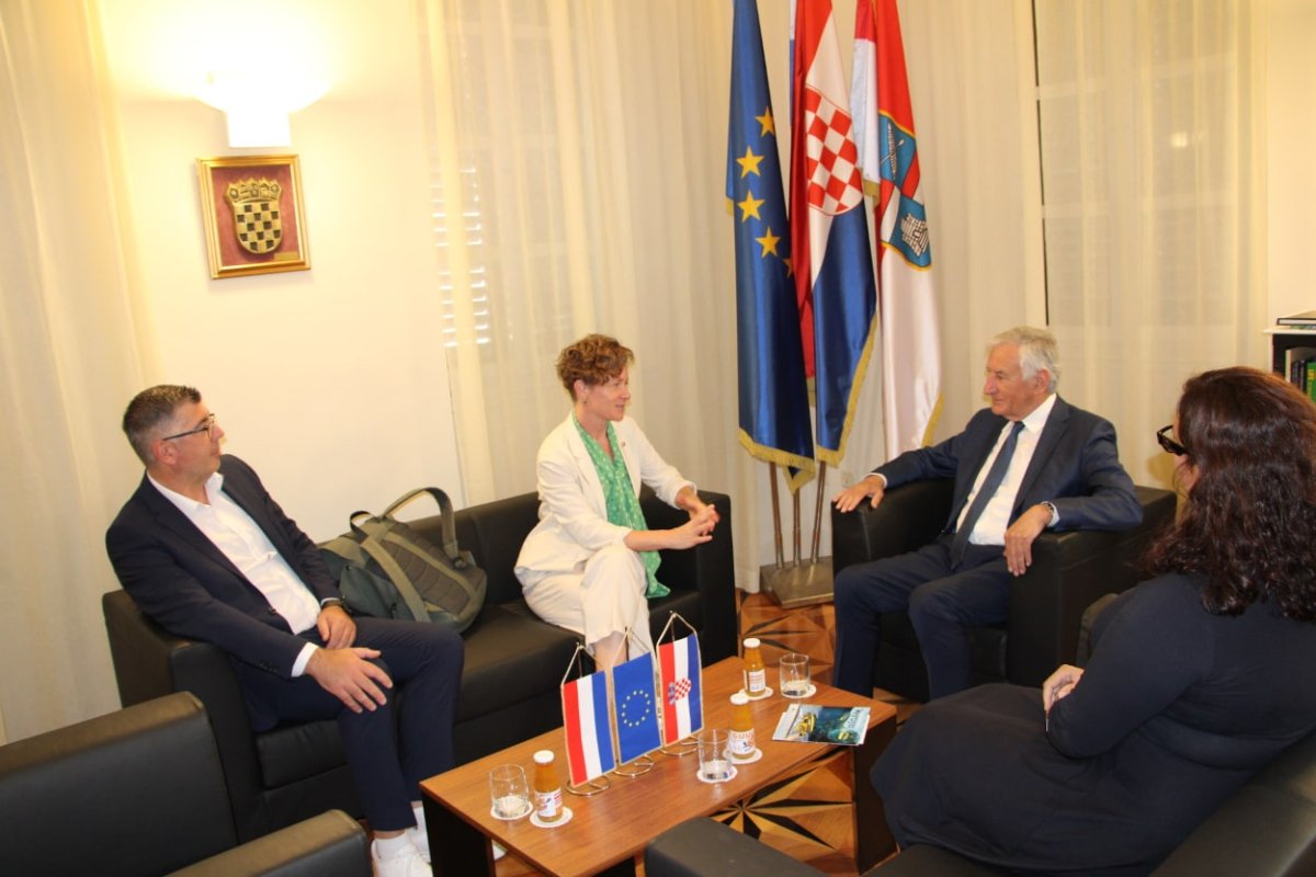 ŽUPAN DOBROSLAVIĆ S VELEPOSLANICOM NIZOZEMSKE