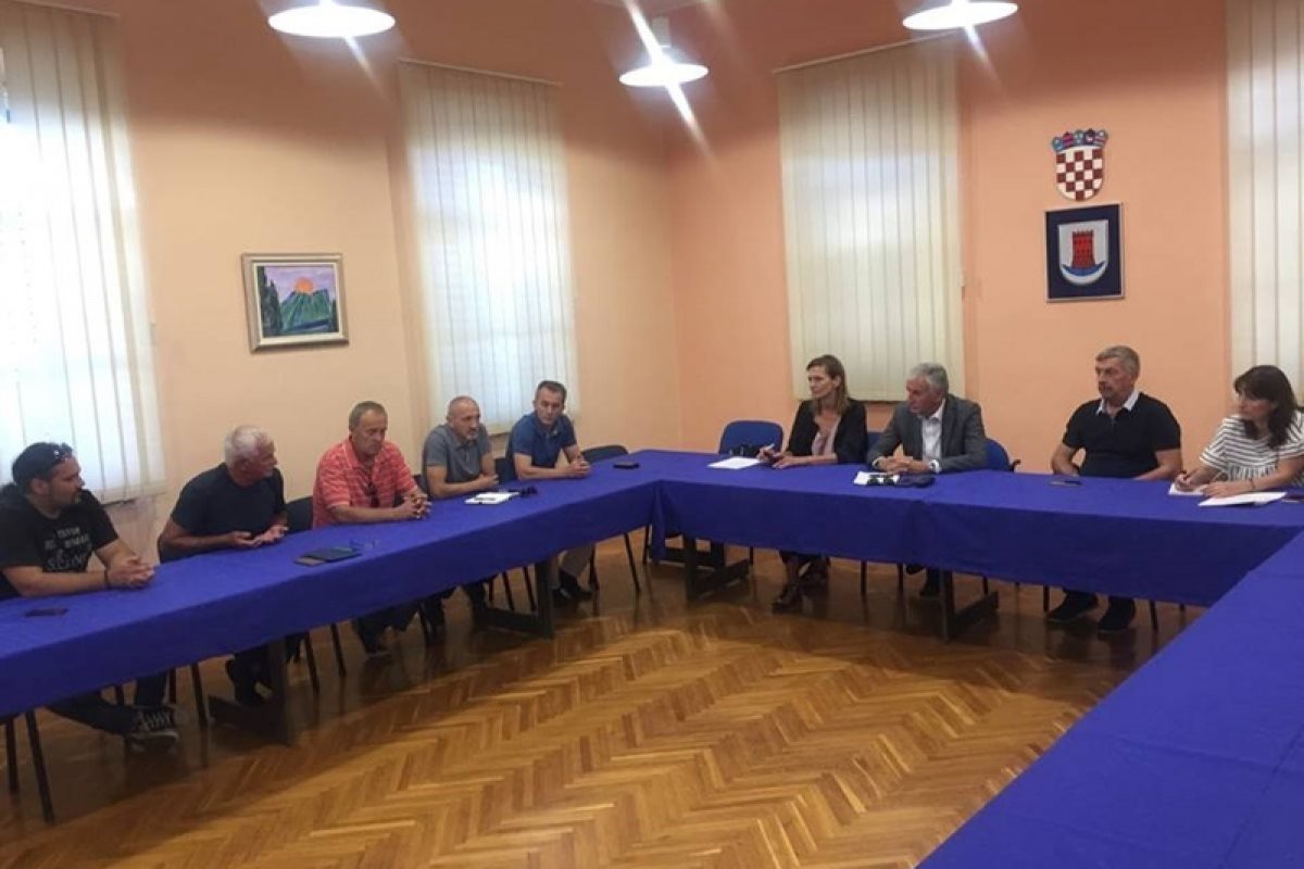 Osnovano Povjerenstvo za narančine; svima u interesu što bolji plasman na tržište