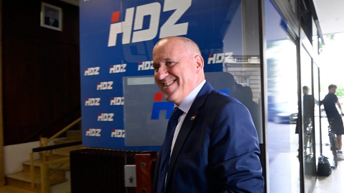 BAČIĆ: POREZ NA NEKRETNINE NEĆE PLAĆATI ONI KOJI U NJIMA I STANUJU