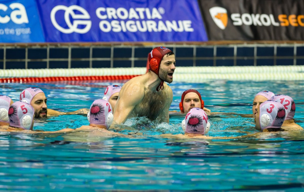 JUG I U BEOGRADU DOBIO CRVENU ZVEZDU I OSIGURAO PLASMAN NA ZAVRŠNI TURNIR EUROKUPA