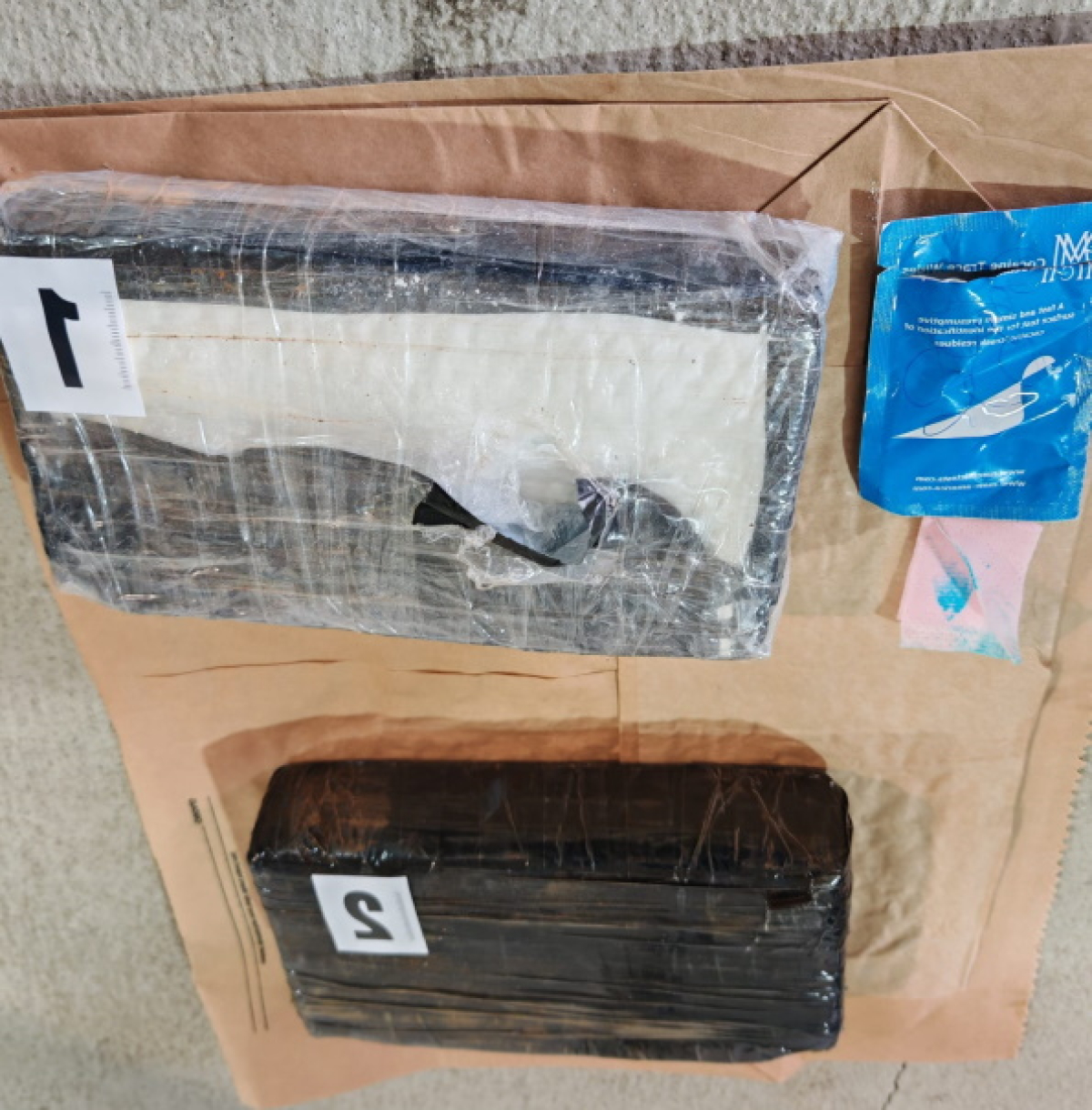 NA KARASOVIĆIMA ZAPLIJENJEN KOKAIN