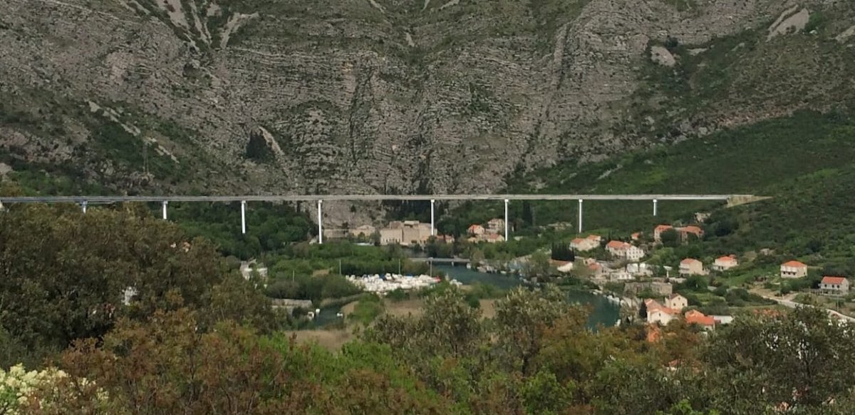 PEZO IMA DRUKČIJE MIŠLJENJE O BRZOJ CESTI KROZ RIJEKU DUBROVAČKU OD DOBROSLAVIĆA