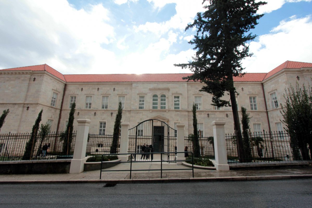 Preselio je rektorat Sveučilišta, povrat ljetnikovca Crijević – Pucić DSO-u u završnoj fazi