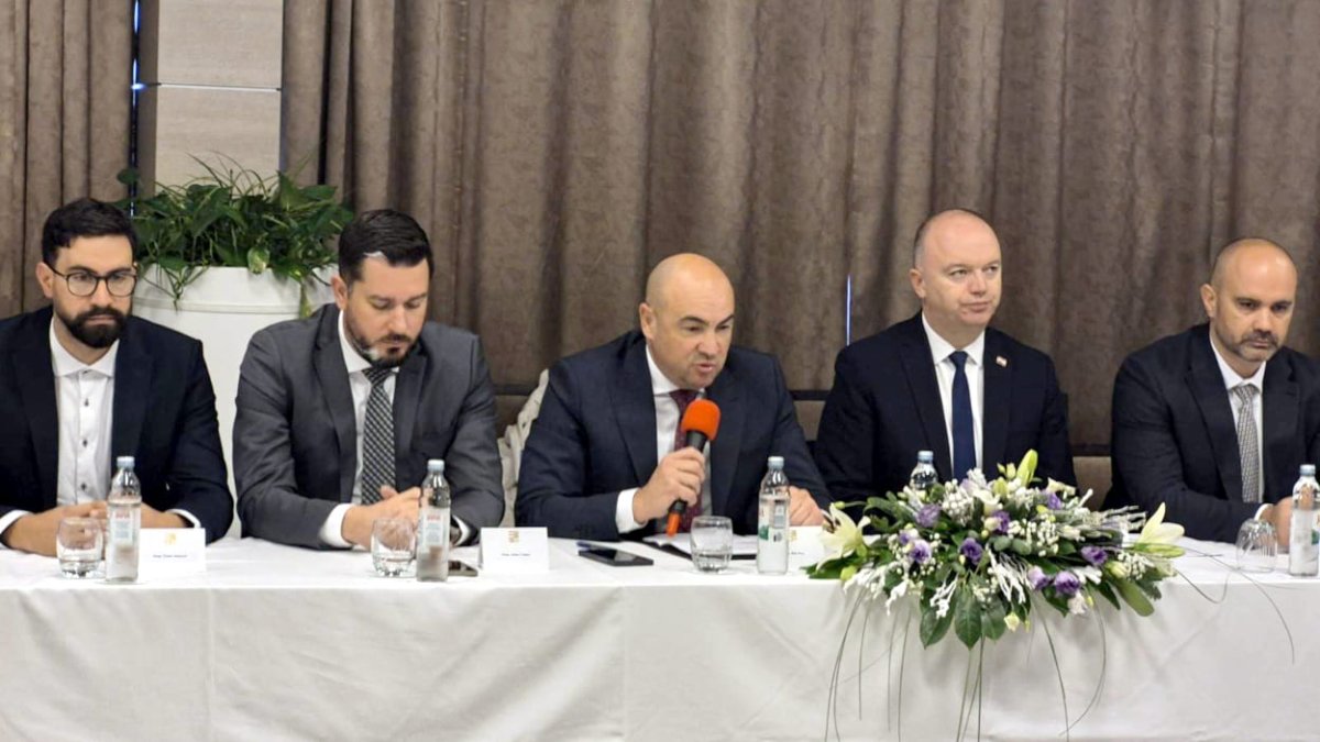 ŽUPAN PEZO NAJAVIO OSNIVANJE ŽUPANIJSKE USTANOVE ZA VRTIĆE