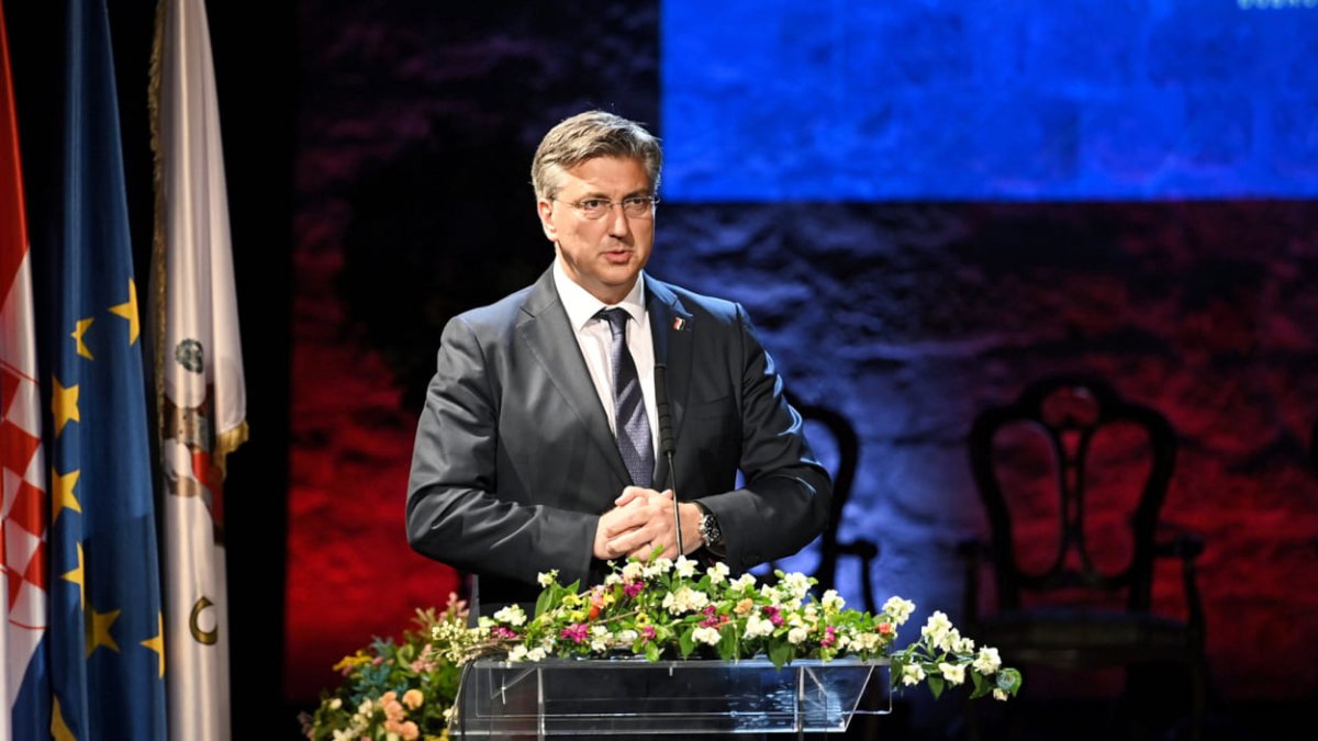 PREMIJER ANDREJ PLENKOVIĆ: ZA PROJEKTE U DUBROVAČKO – NERETVANSKOJ ŽUPANIJI OSIGURANO 50 MILIJUNA EURA