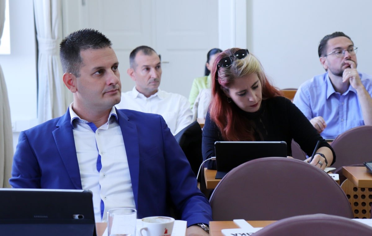 ŠKRABIĆ JE FRANKOVIĆA VEĆ PROGLASIO POBJEDNIKOM