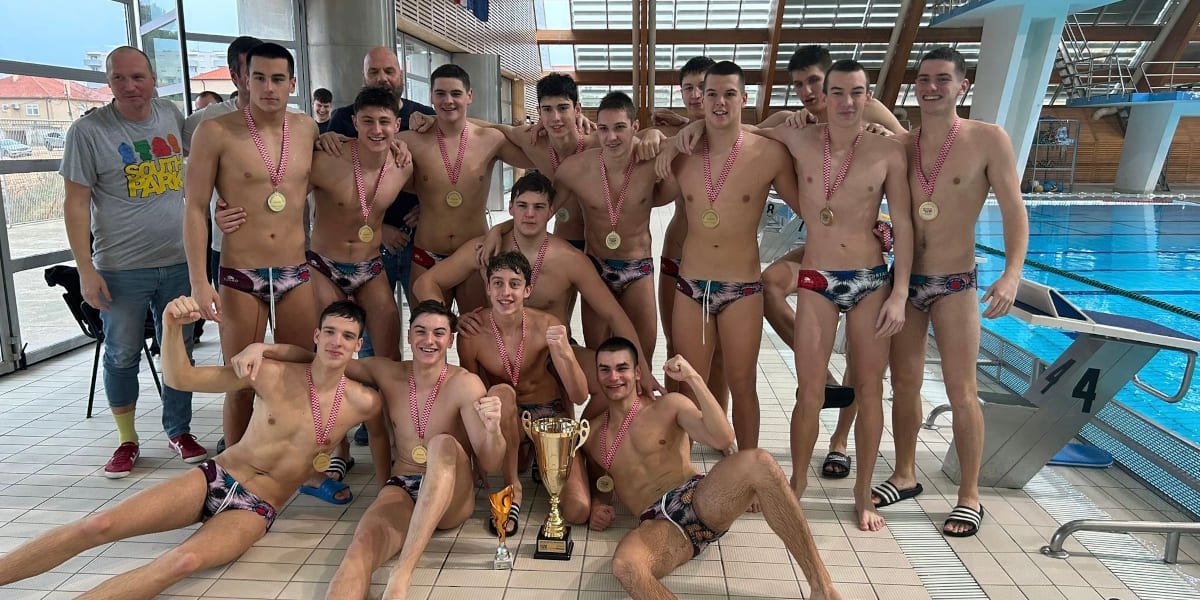 GRADONAČELNIK FRANKOVIĆ ČESTITAO JUNIORIMA JUGA, PRVACIMA HRVATSKE