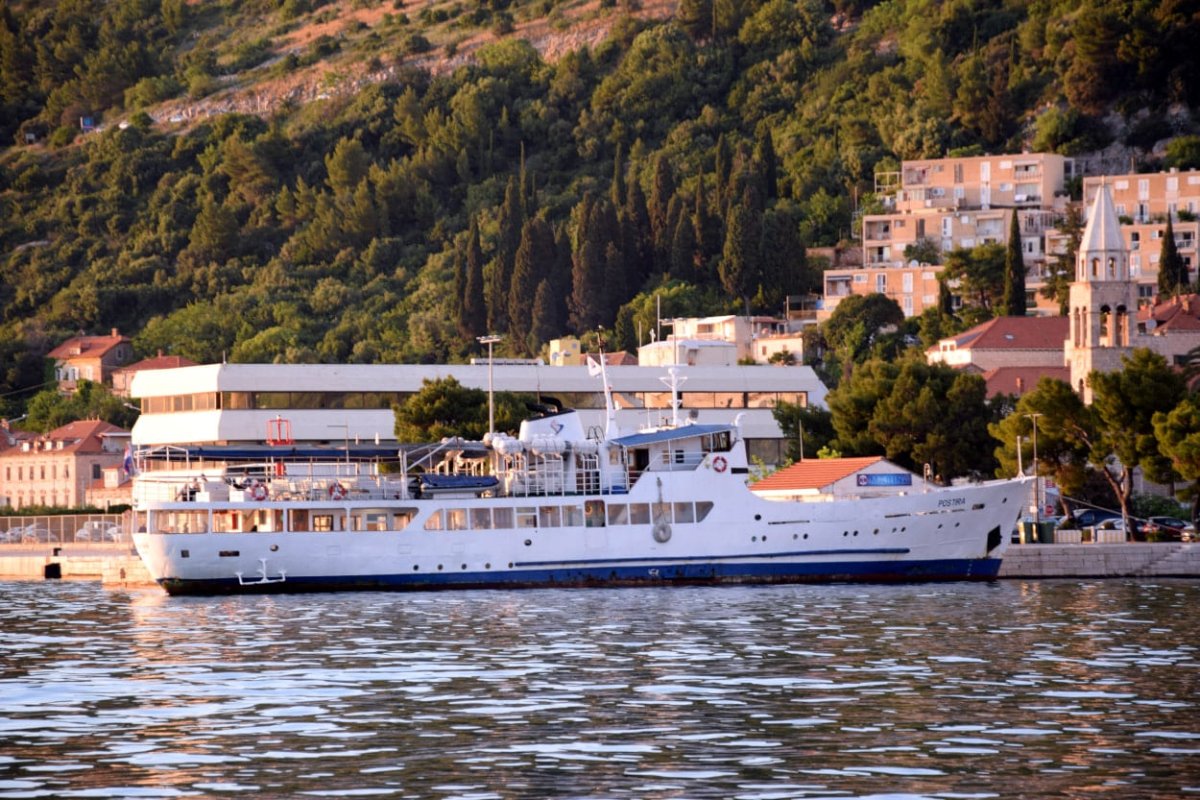 JADROLINIJA NABAVLJA NOVI BROD ZA ELAFITE, A „POSTIRA” ĆE BITI MUZEJ OTOČKOG ŽIVOTA