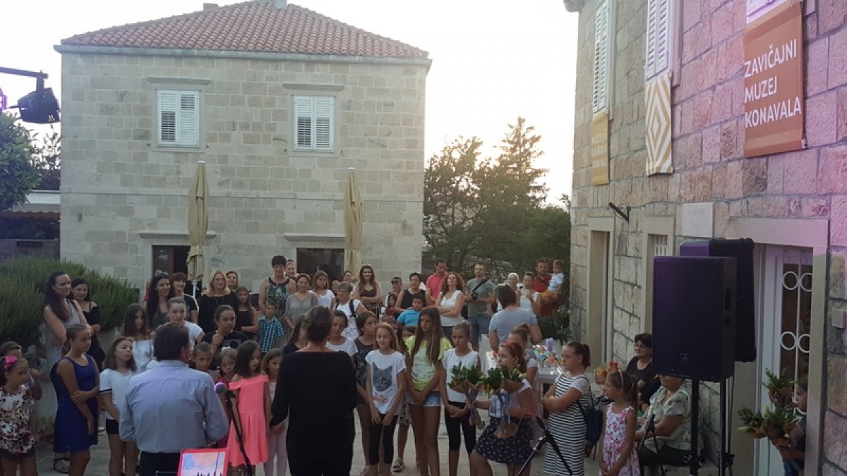 Veziljama dodijeljene zahvalnice u Zavičajnom muzeju Konavala